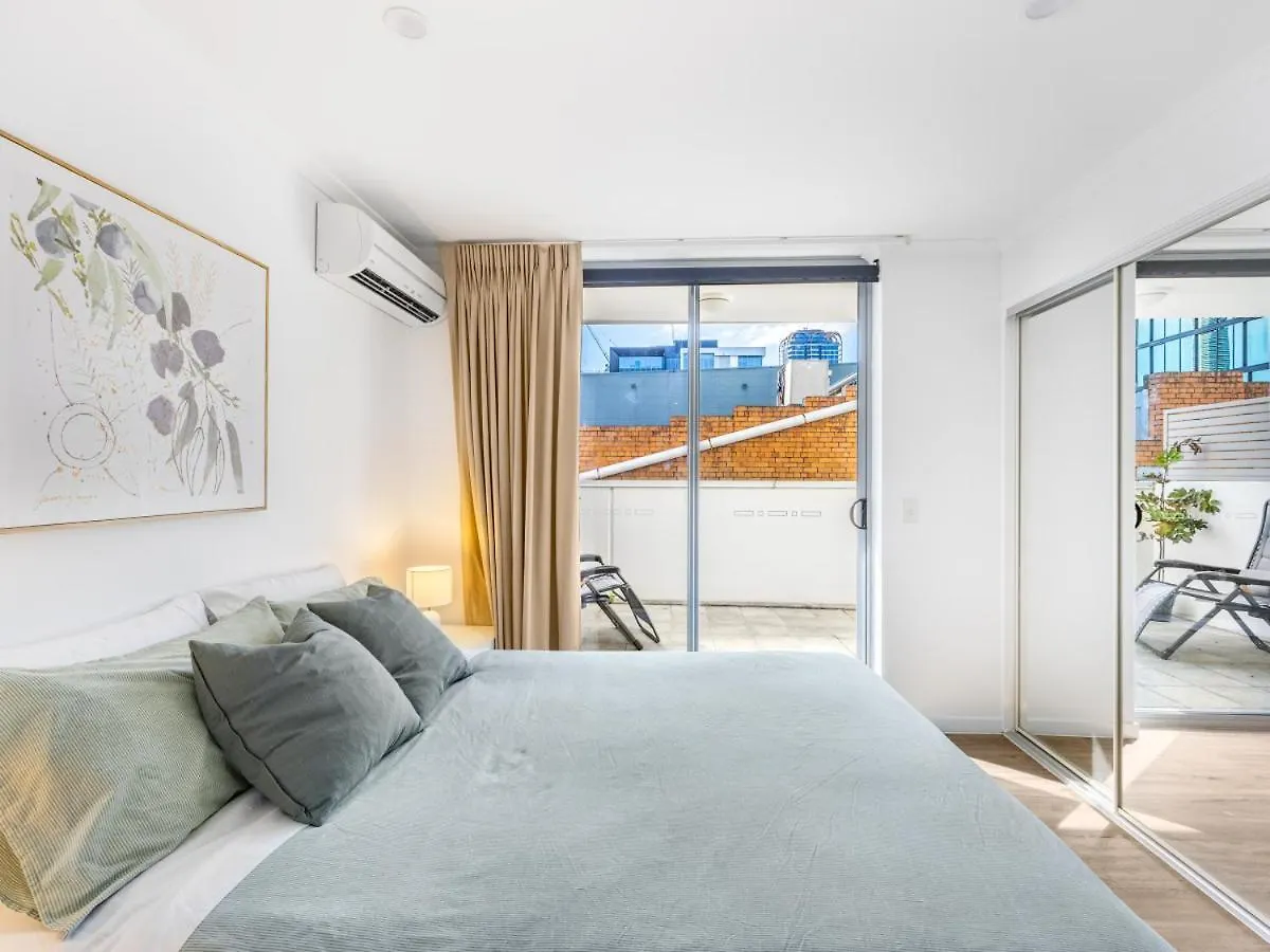 Central 2Br Apt For 6Ppl W Free Parking South Bne Brisbane 0*,  Australien
